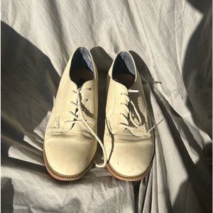 Size 3.5 youth Tommy Hilfiger